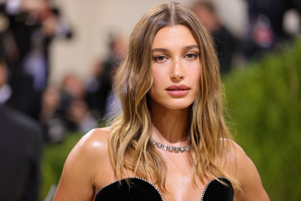 Hailey Bieber looking